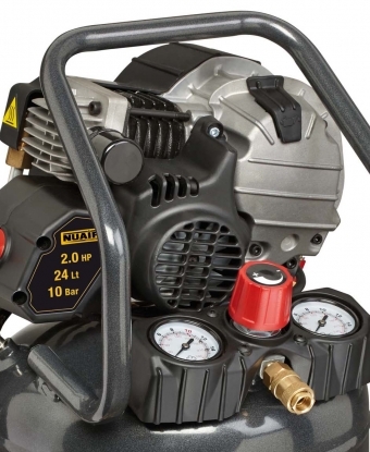 
	Facil de transportar gracias a una amplia y comoda asa.
